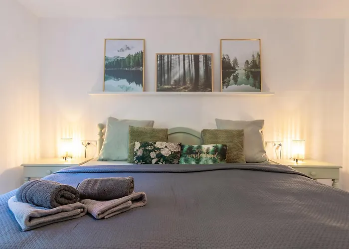 Luxus-wellness-haus Am Waldsee ヴィラ