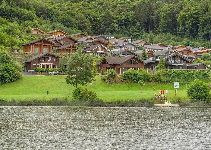 Luxus-wellness-haus Am Waldsee ヴィラ *